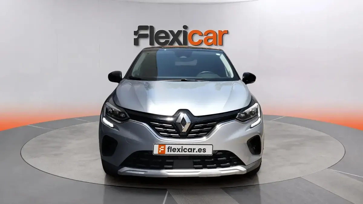 Usado Renault Captur Engineered 145 CV (106 kW) 2022 Gris SUV