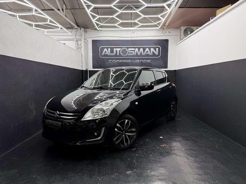 Usado Suzuki Swift 94 CV (69 kW) 2015 Negro Utilitario