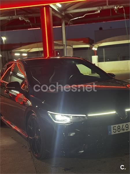Usado VW Golf VIII R 320 CV (235 kW) 2021 Negro Berlina