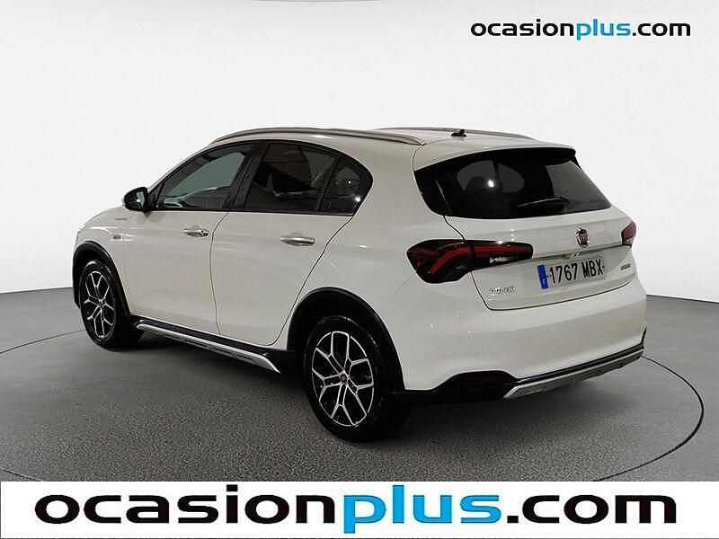 Usado Fiat Tipo Cross 130 CV (95 kW) 2022 Blanco Berlina