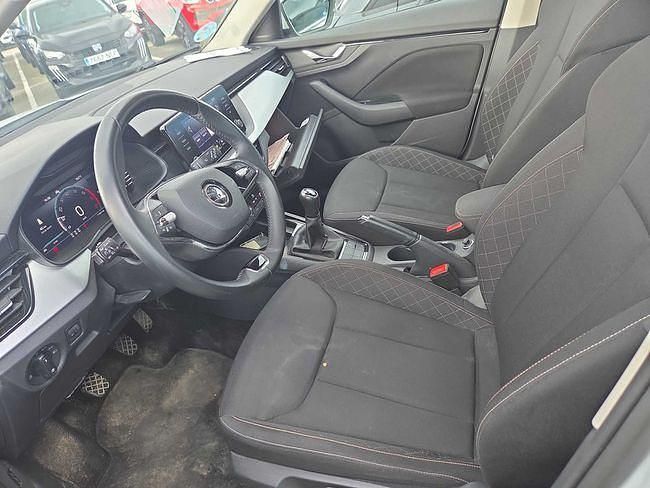 Usado Skoda Kamiq Selection 150 CV (110 kW) 2024 Blanco SUV