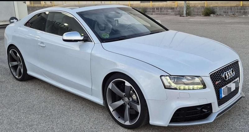 Usado Audi RS5 450 CV (330 kW) 2010 Blanco Coupe