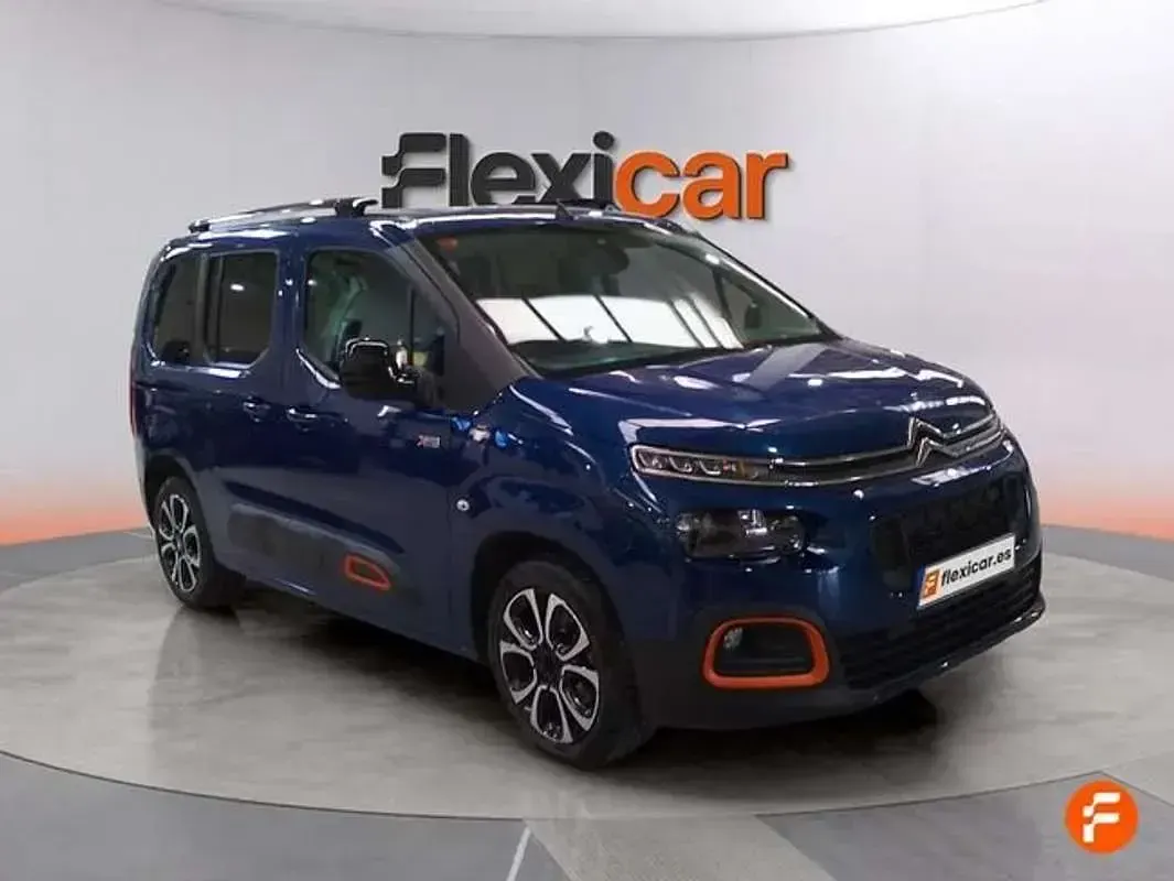 Usado Citroën Berlingo Shine 131 CV (96 kW) 2019 Azul Monovolumen