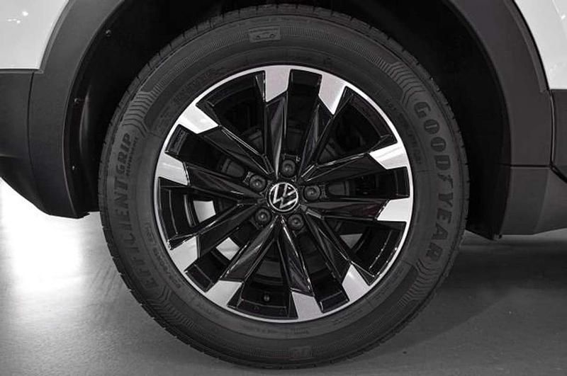 Usado VW T-Cross 95 CV (69 kW) 2022 Blanco SUV