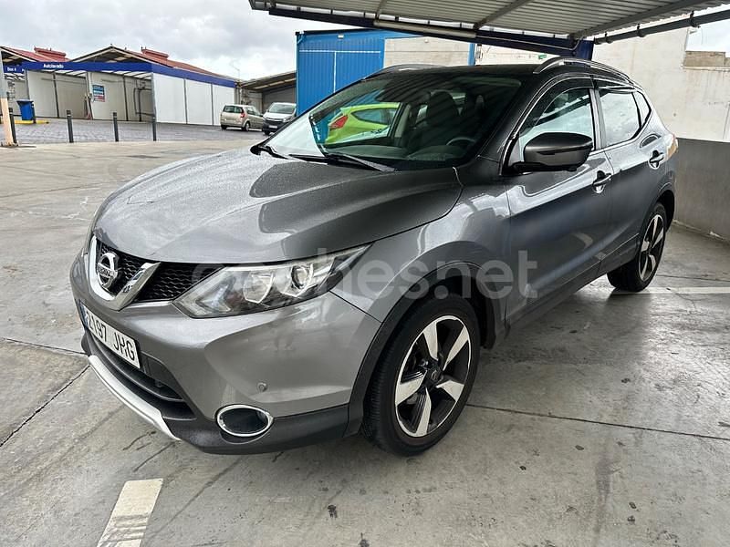 Usado Nissan Qashqai Tekna 110 CV (80 kW) 2016 Gris / plata SUV