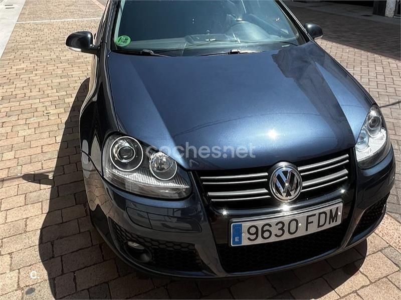 Azul Usado 2006 VW Golf V GT Berlina | 6100 € (Precio justo) - Imagen 1/4
