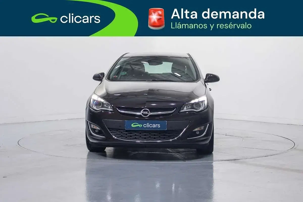 Usado Opel Astra Excellence 136 CV (100 kW) 2014 Marrón Utilitario