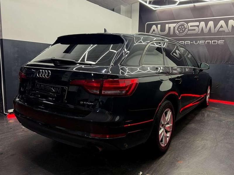 Begagnad Audi A4 Premium 170 HK (125 kW) 2017 Svart Kombi