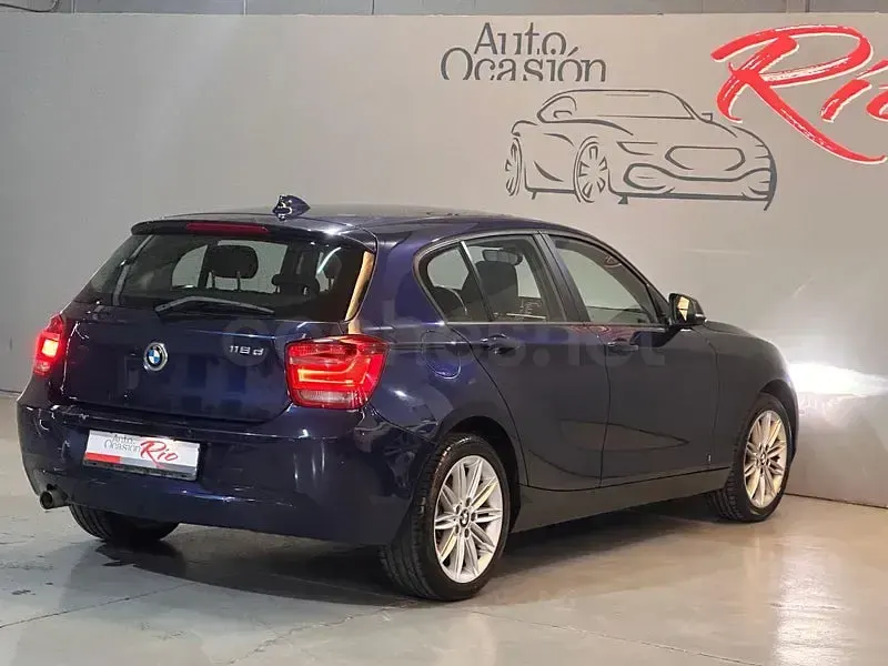 Usado BMW 118 143 CV (105 kW) 2012 Azul Utilitario
