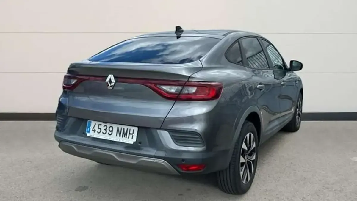 Occasion Renault Arkana Evolution 141 PK (103 kW) 2022 Grijs SUV