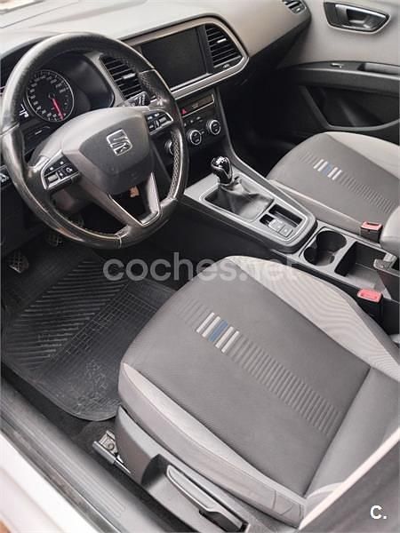 Usado Seat Leon Style 115 CV (84 kW) 2018 Blanco Berlina