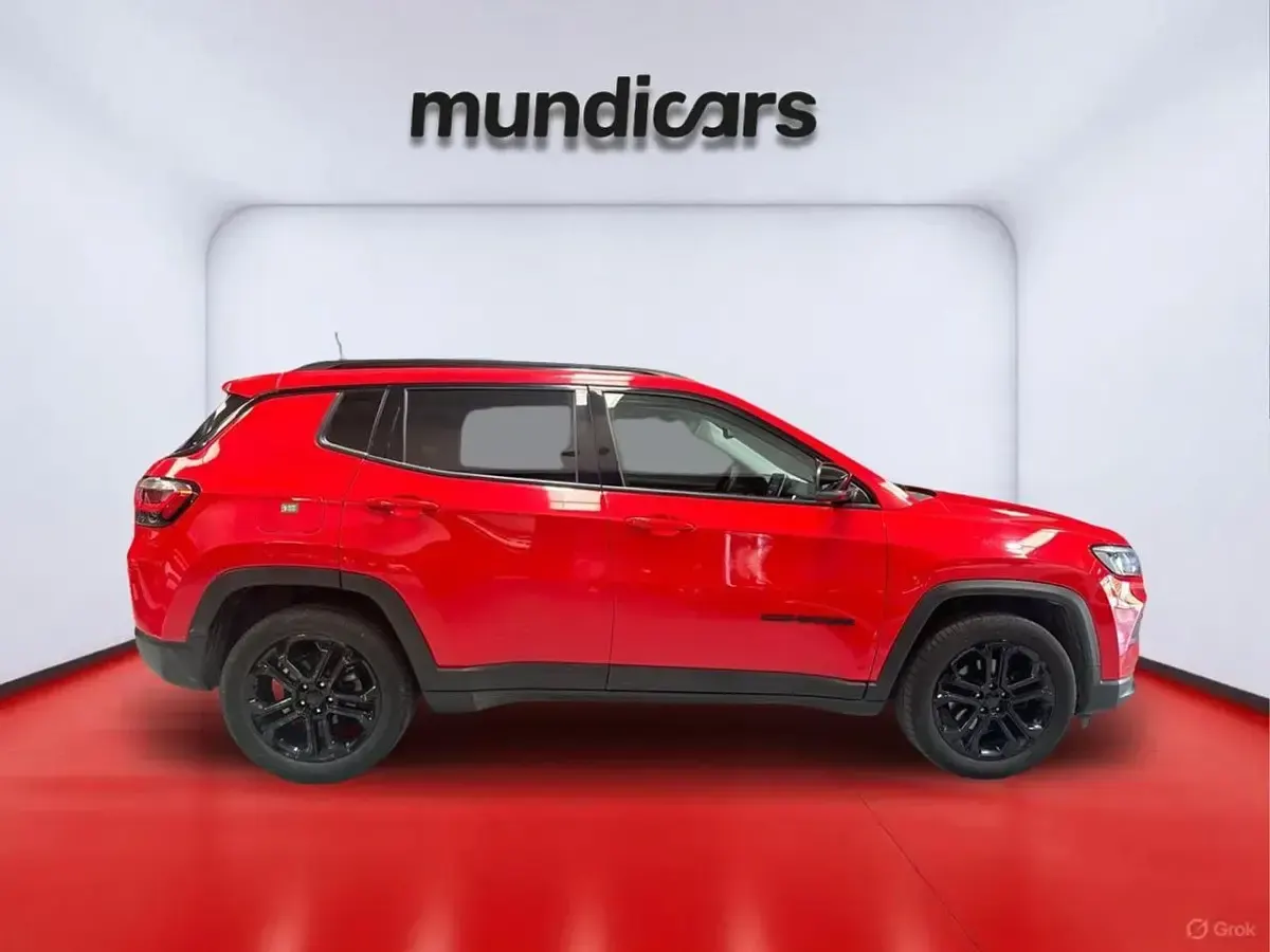 Usado Jeep Compass Night Eagle 131 CV (96 kW) 2022 Naranja SUV