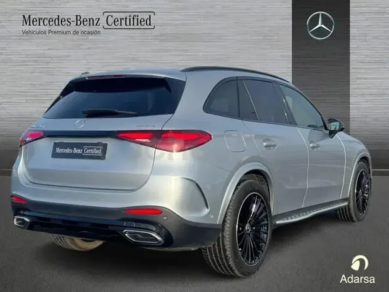 Usado Mercedes GLC220 197 CV (144 kW) 2023 Negro SUV