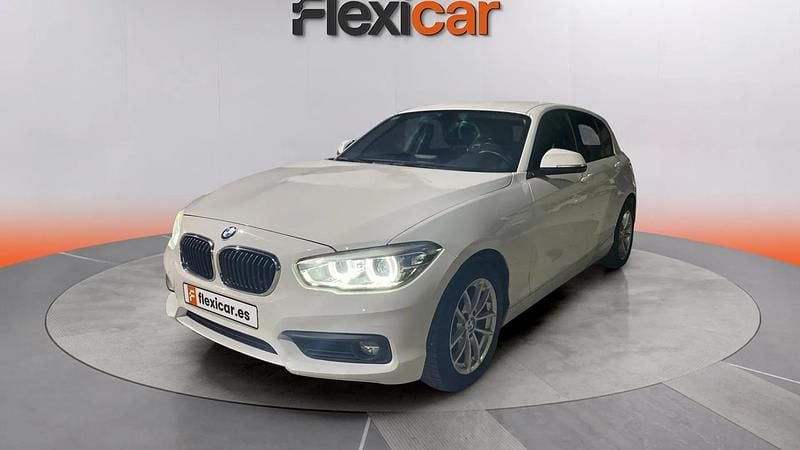 Usado BMW 118 143 CV (105 kW) 2019 Blanco Utilitario