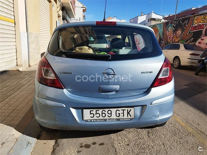 Usado Opel Corsa Essentia 75 CV (55 kW) 2010 Azul Berlina