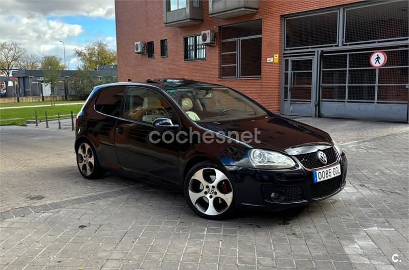 Usado VW Golf VI GT 170 CV (125 kW) 2008 Negro Utilitario