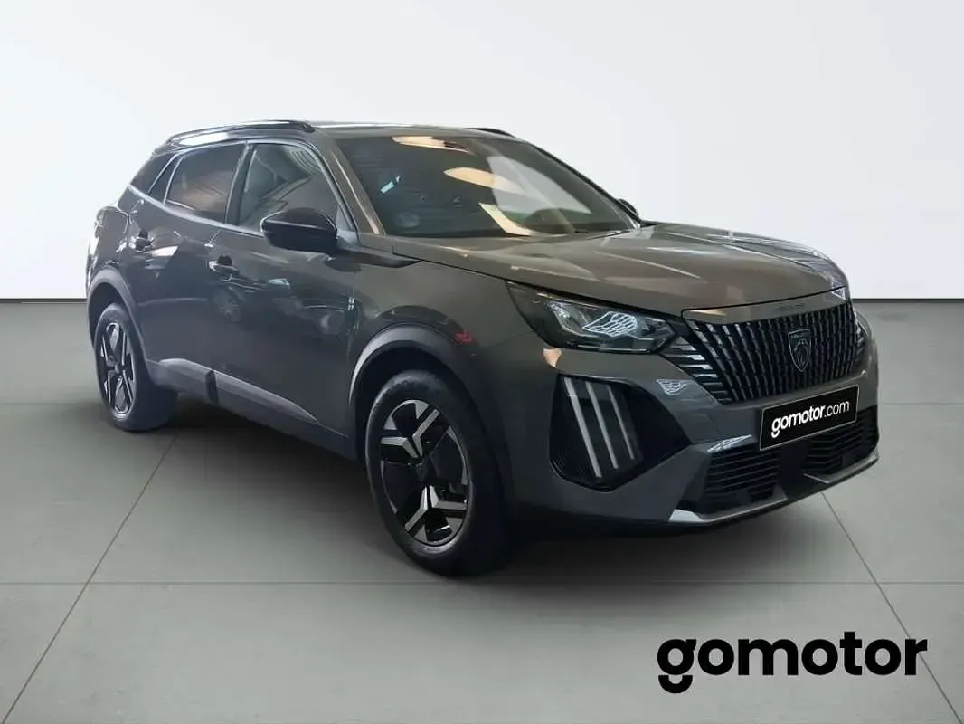Usado Peugeot 2008 Allure 101 CV (74 kW) 2024 Gris SUV