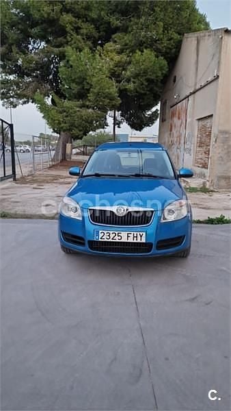 Usado Skoda Roomster 86 CV (63 kW) 2006 Azul Monovolumen