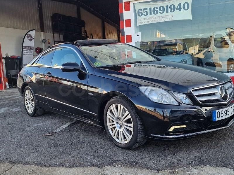 Usado Mercedes E350 231 CV (169 kW) 2010 Negro Coupe