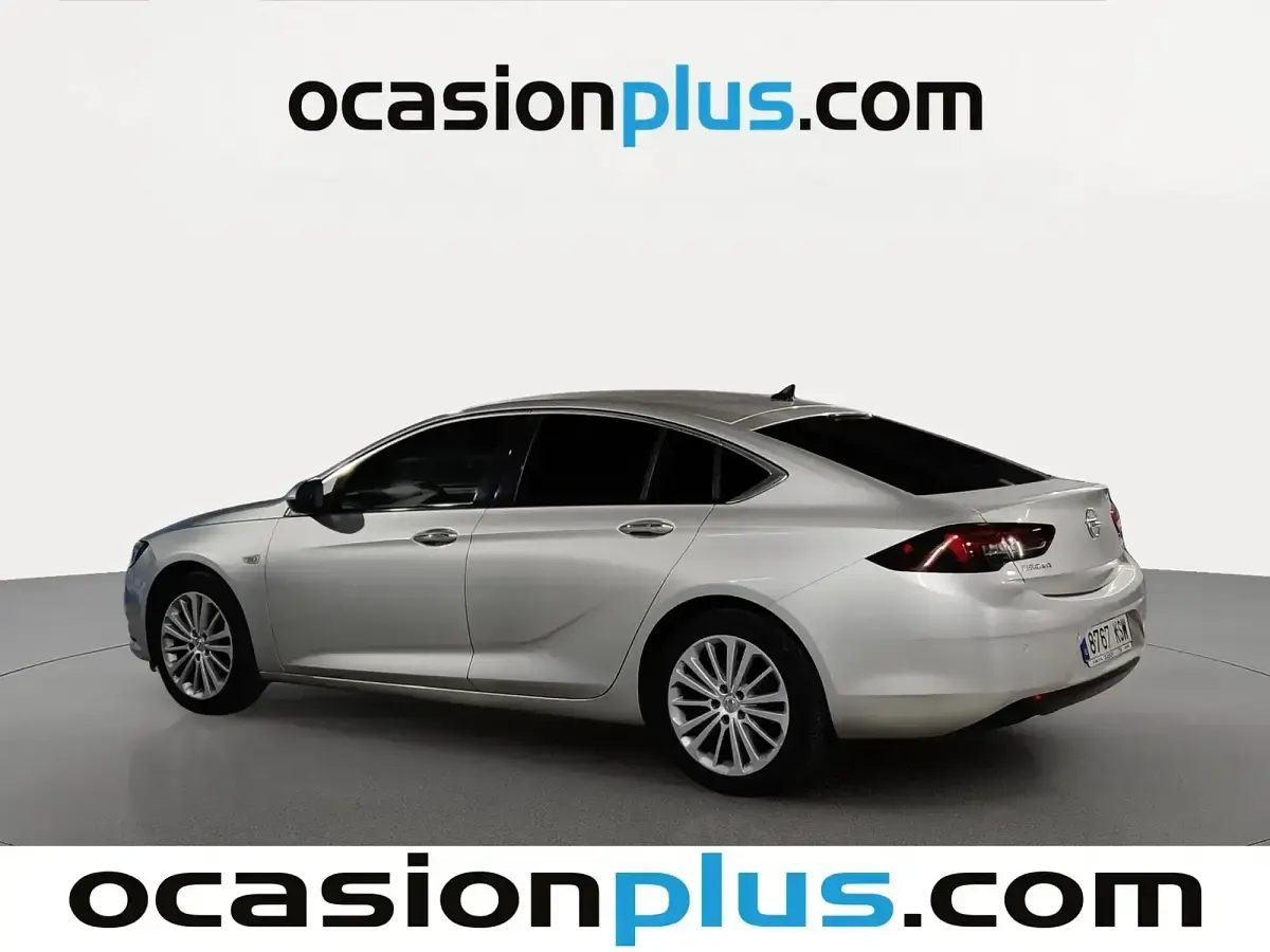 Usado Opel Insignia Innovation 165 CV (121 kW) 2019 Gris Berlina