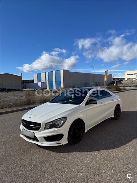 Usado Mercedes CLA220 AMG line 170 CV (125 kW) 2014 Blanco Berlina