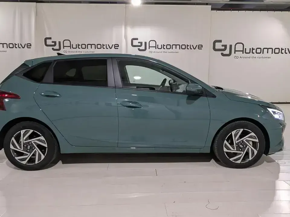 Usado Hyundai i20 100 CV (73 kW) 2025 Otro Berlina