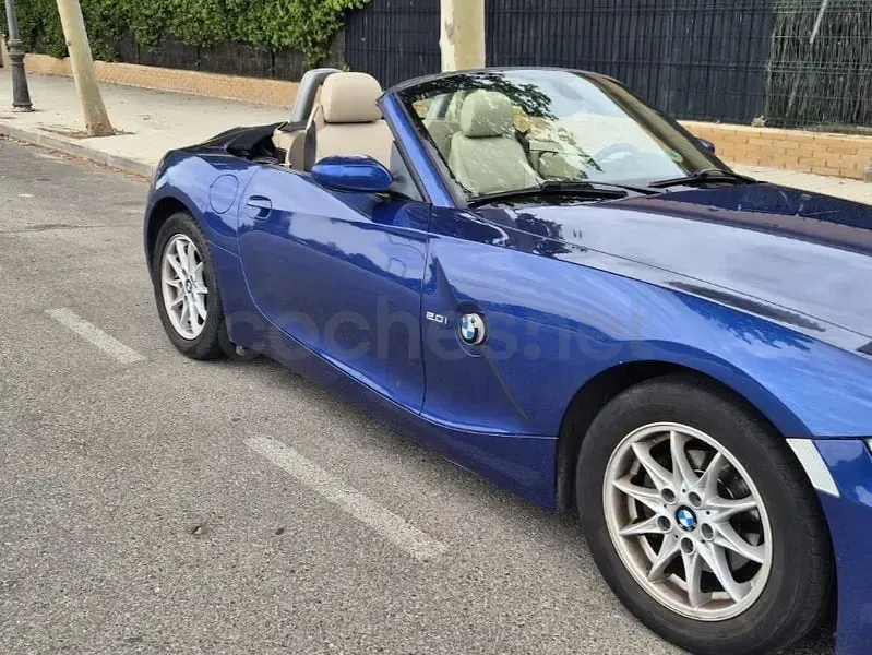 Usado BMW Z4 150 CV (110 kW) 2008 Azul Descapotable