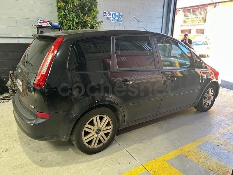 Usado Ford C-MAX Ghia 115 CV (84 kW) 2008 Negro Monovolumen