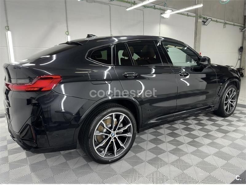Negro Usado 2022 BMW X4 xLine SUV | 48.000 € (Un poco caro) - Imagen 1/4