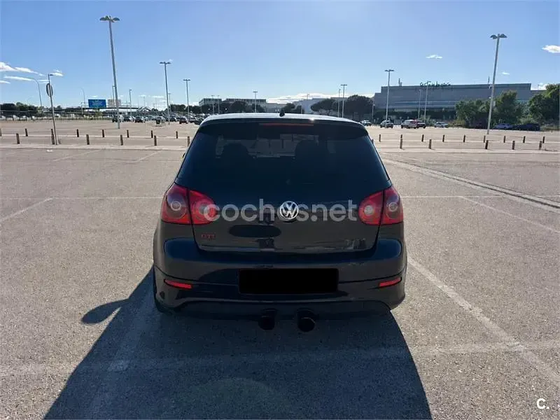 Usado VW Golf VI GTI 200 CV (147 kW) 2008 Negro Utilitario