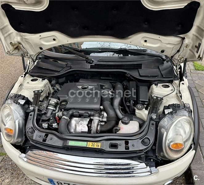 Usado Mini Cooper D 110 CV (80 kW) 2010 Blanco Utilitario
