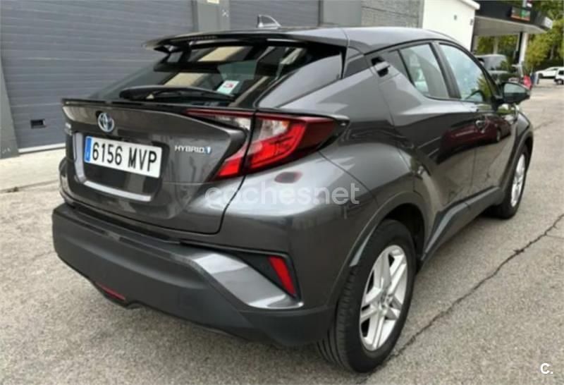 Gris / plata Usado 2021 Toyota C-HR Advance SUV | 21.200 € (Precio justo) - Imagen 1/1