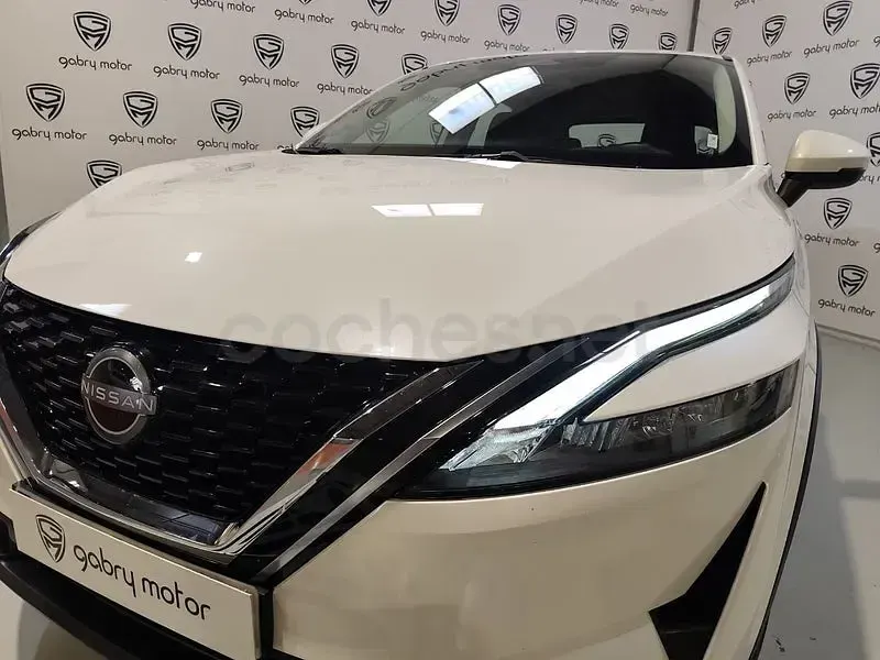 Usado Nissan Qashqai Acenta 140 CV (102 kW) 2024 Blanco SUV