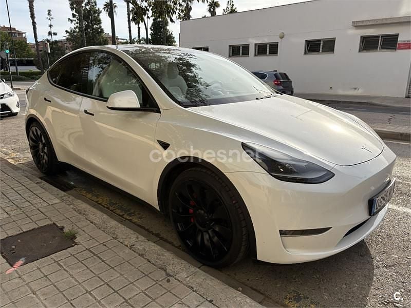 Eléctrico Usado 2023 Tesla Model Y Performance SUV | 33.000 € (Super precio) - Imagen 1/4