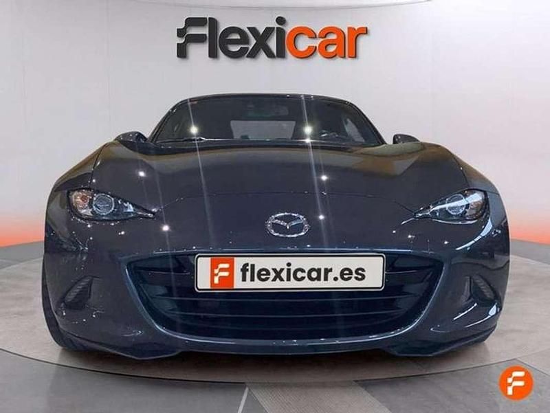 Usado Mazda MX5 Inclusive 160 CV (117 kW) 2017 Gris Descapotable