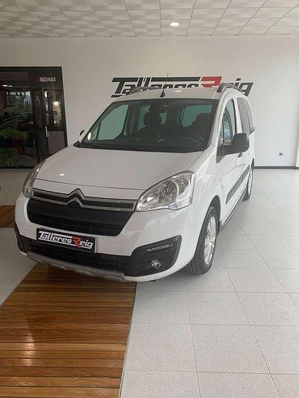 Usado Citroën Berlingo PureTech 110 CV (80 kW) 2018 Blanco Monovolumen