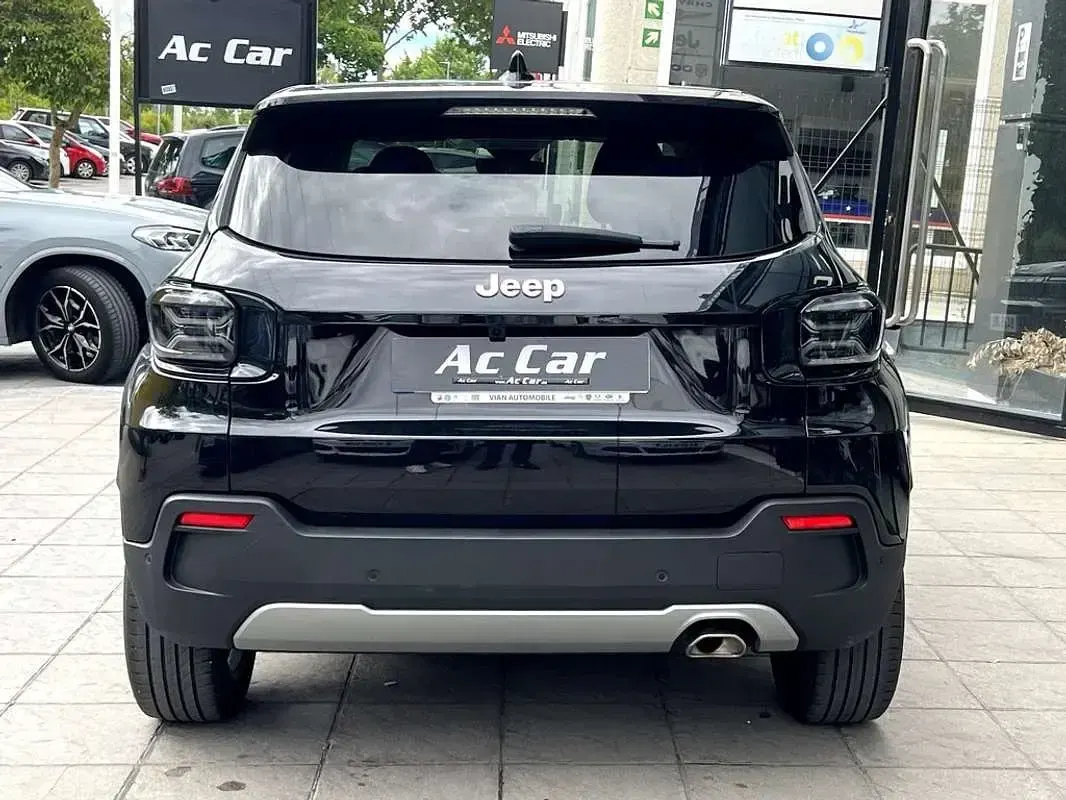 Usado Jeep Avenger 101 CV (74 kW) 2023 Negro SUV