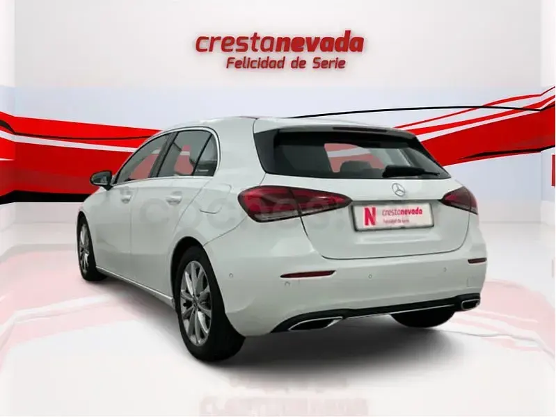Usado Mercedes A180 116 CV (85 kW) 2020 Blanco Berlina
