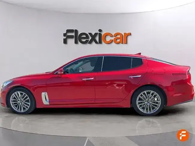 Usado Kia Stinger 200 CV (147 kW) 2020 Rojo Utilitario