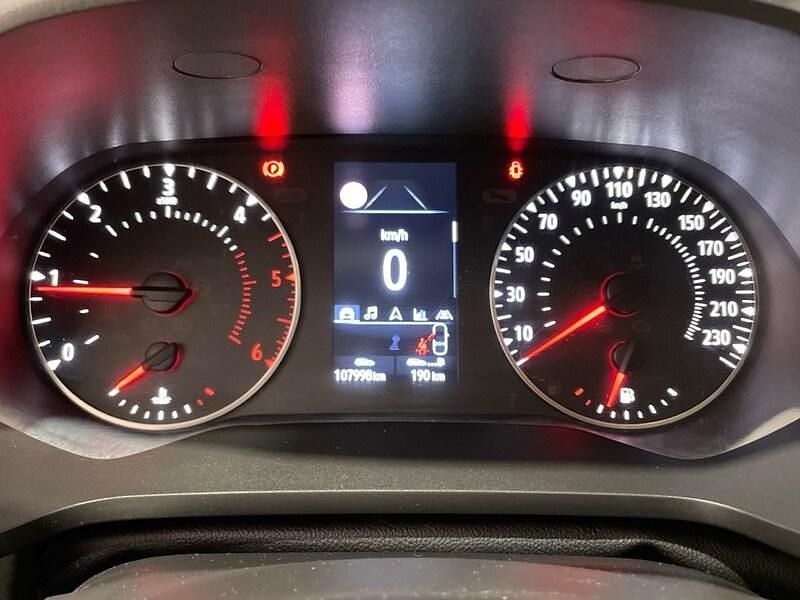Usado Renault Captur Intens 115 CV (84 kW) 2021 Rojo SUV