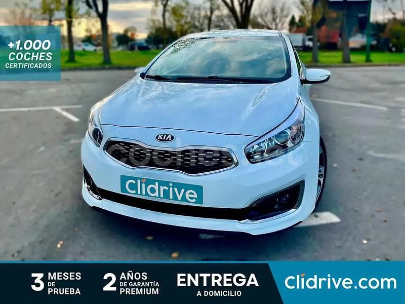 Blanco Usado 2018 Kia Ceed GT Berlina | 12.190 € (Precio justo) - Imagen 1/4
