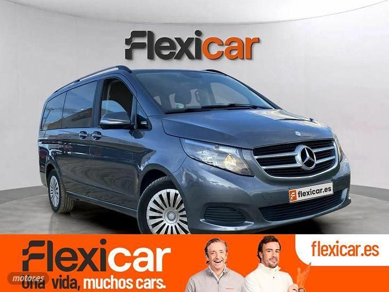 Usado Mercedes V250 190 CV (139 kW) 2015 Gris Monovolumen