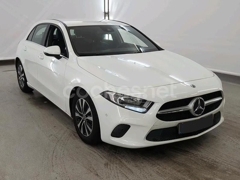 Blanco Usado 2020 Mercedes A180 Berlina | 19.500 € (Super precio) - Imagen 1/4