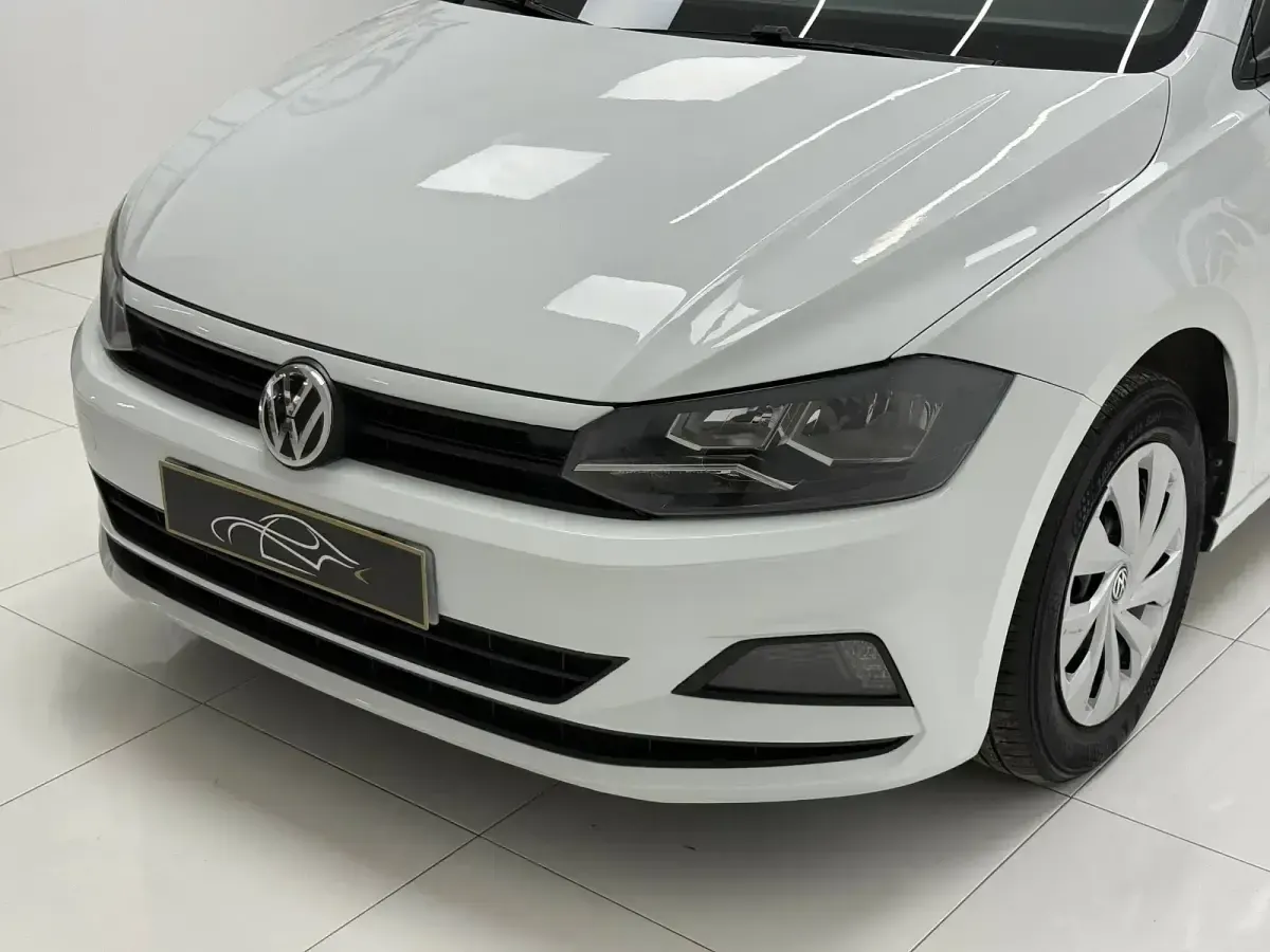 Usado VW Polo Advance 80 CV (58 kW) 2019 Blanco Utilitario