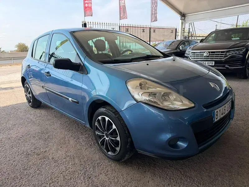Usado Renault Clio II Authentique 75 CV (55 kW) 2010 Azul Berlina