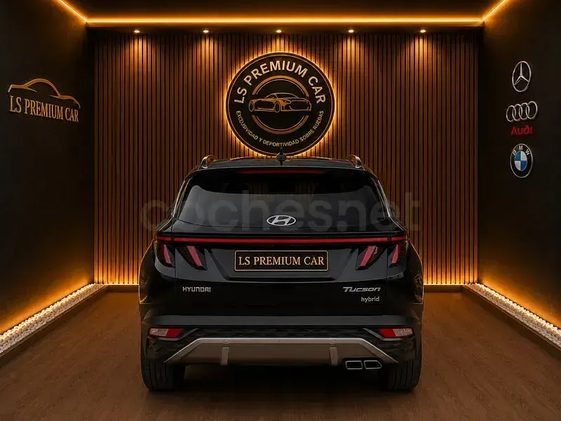 Usado Hyundai Tucson Style 230 CV (169 kW) 2022 Negro SUV