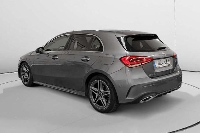 Usado Mercedes A180 116 CV (85 kW) 2022