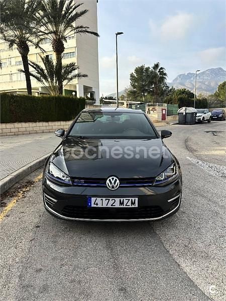 Usado VW Golf VII GTE 204 CV (150 kW) 2015 Gris / plata Berlina