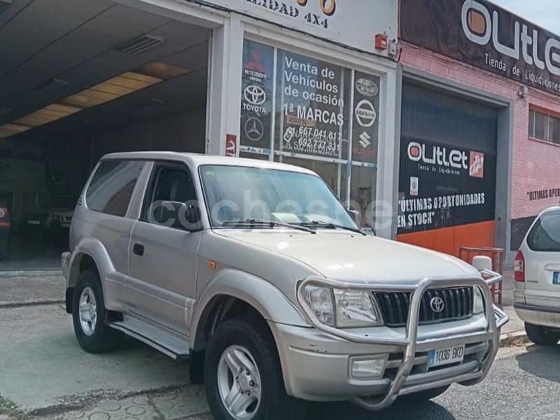 Gris / plata Usado 2001 Toyota Land Cruiser SUV | 14.500 € (Precio justo) - Imagen 1/4