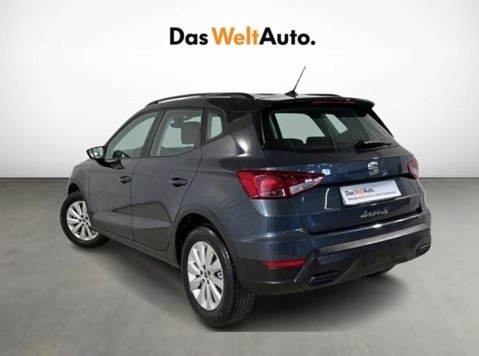 Gris plata Nuevo 2024 Seat Arona Style SUV | 22.990 € (Caro) - Imagen 1/4